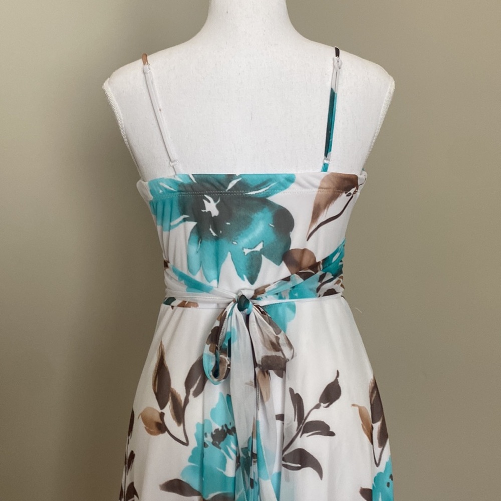 Floral Cocktail Dress with Spaghetti Straps & Sweetheart Bust Line - Picture 5 of 7